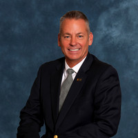 IHSA_25_PORTRAIT_01