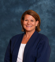 IHSA_25_PORTRAIT_03