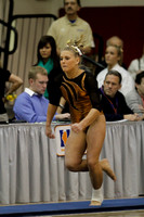 ILGYMG10_VAULT_F0007