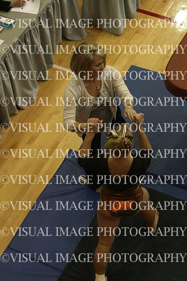 ILGYMG10_VAULT_F0025