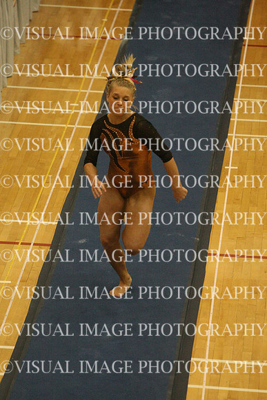 ILGYMG10_VAULT_F0014
