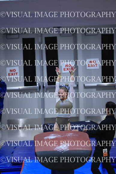 ILGYM26_VAULT_F0022