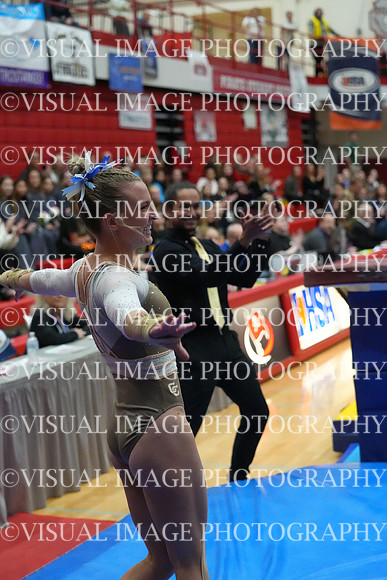 ILGYM26_VAULT_F0025