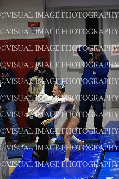 ILGYM26_VAULT_F0033