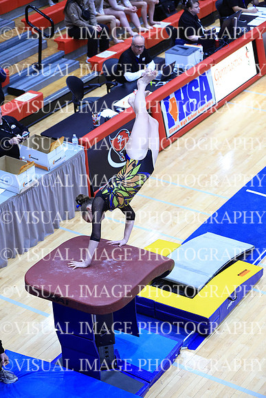 ILGYM26_VAULT_P0029