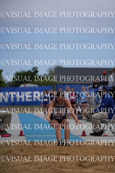 ILTKG26_LJUMP_P10008