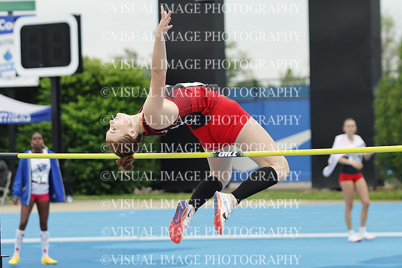 ILTKG26_HJUMP_F10032