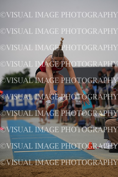 ILTKG26_LJUMP_F10022