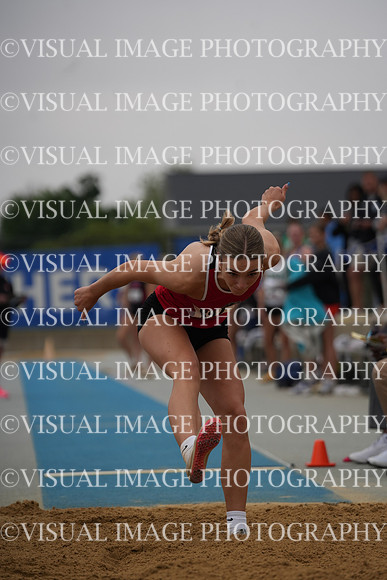 ILTKG26_LJUMP_F10024