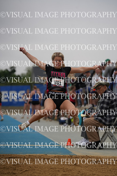ILTKG26_LJUMP_F10031