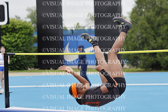 ILTKG26_HJUMP_F30022