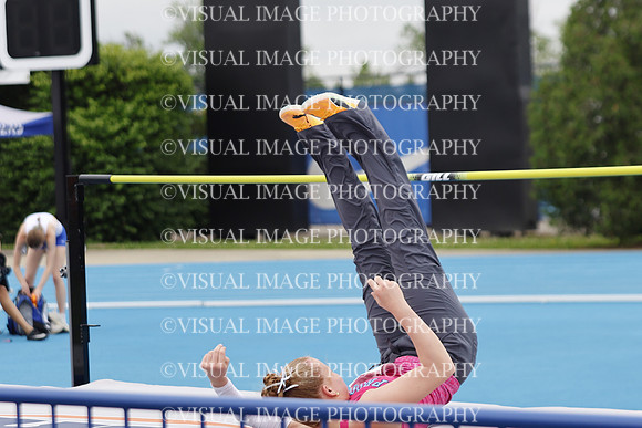 ILTKG26_HJUMP_F30029