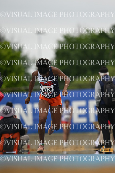 ILTKG26_TJUMP_P30045