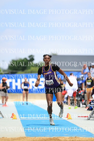 ILTKG26_TJUMP_F20009