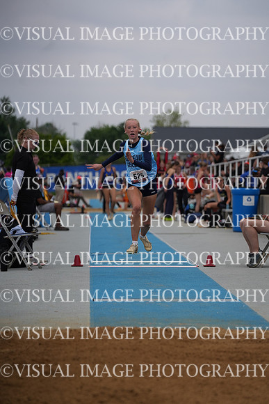 ILTKG26_TJUMP_F10030