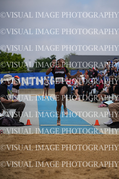 ILTKG26_LJUMP_F30004