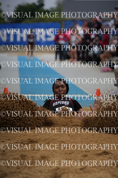 ILTKG26_LJUMP_F30010