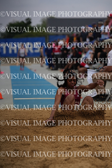 ILTKG26_LJUMP_F30032