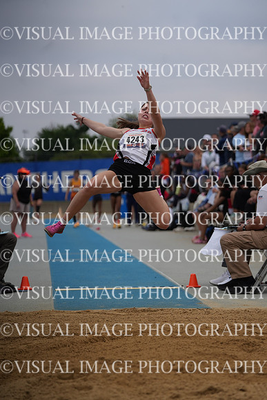ILTKG26_LJUMP_F30037