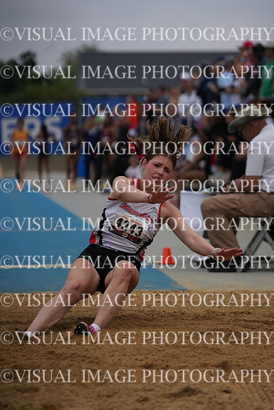 ILTKG26_LJUMP_F30040