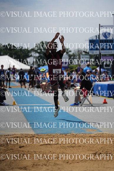 ILTK26_TJUMP_F10070