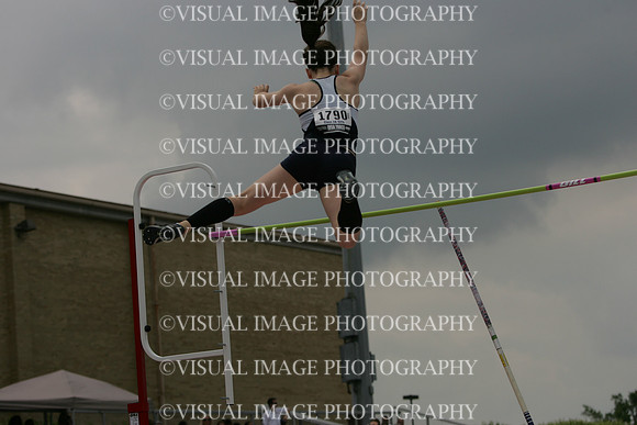 ILTKG13_POLE_F2123