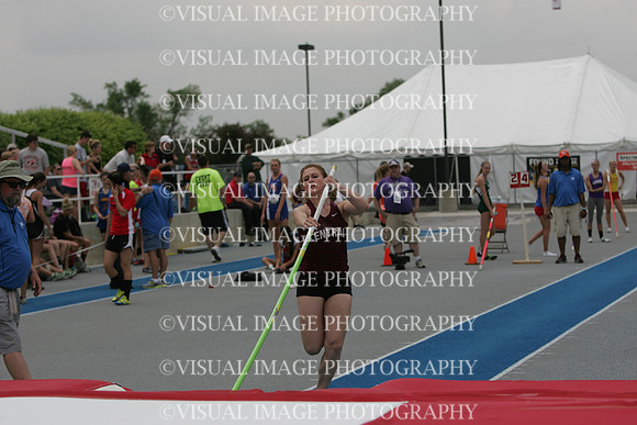 ILTKG13_POLE_F2100