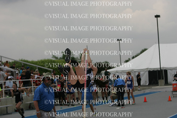 ILTKG13_POLE_F2121