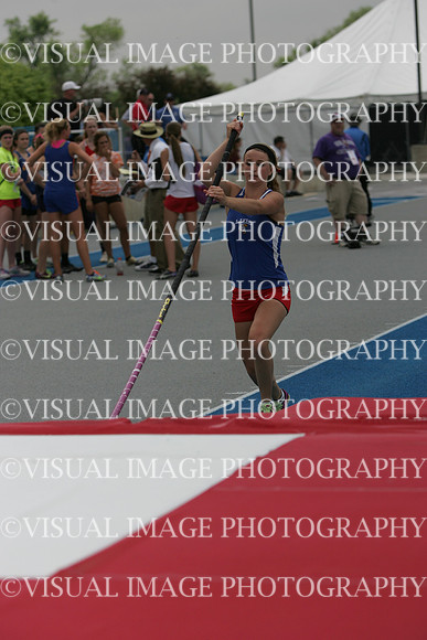 ILTKG13_POLE_F2075