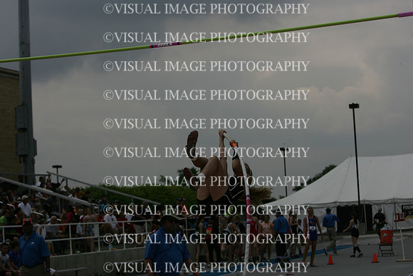 ILTKG13_POLE_F2126