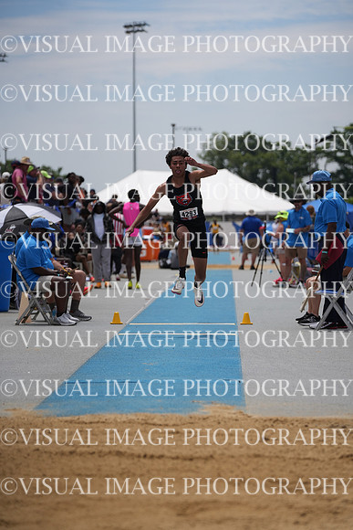ILTK26_TJUMP_F30025