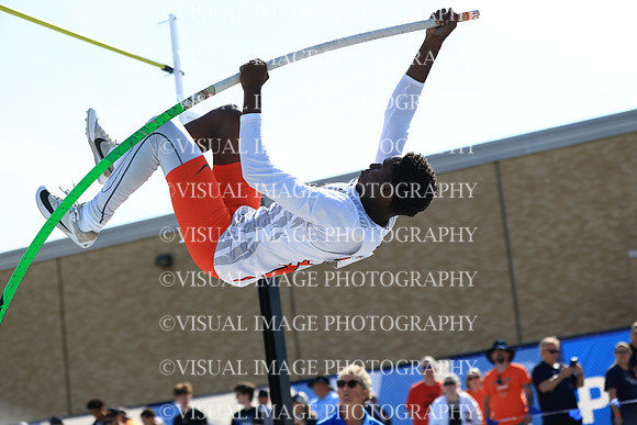 ILTK26_PVAULT_P2013