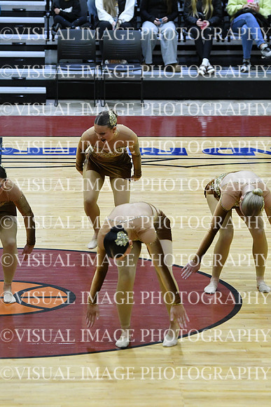 100_UW_La_Crosse_YP_401