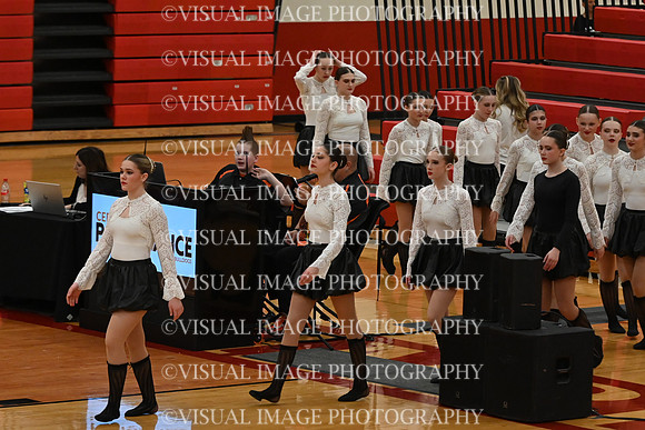 19_Cedarburg-Pom-And-Dance-Jr.-Bulldogs-Black_JT_1262