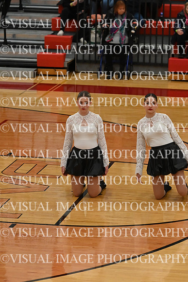 19_Cedarburg-Pom-And-Dance-Jr.-Bulldogs-Black_JT_1274