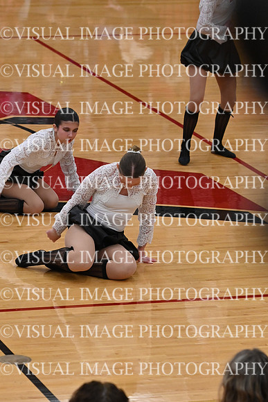 19_Cedarburg-Pom-And-Dance-Jr.-Bulldogs-Black_JT_1292
