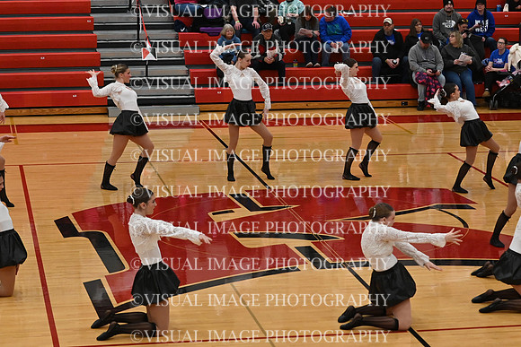 19_Cedarburg-Pom-And-Dance-Jr.-Bulldogs-Black_JT_1294