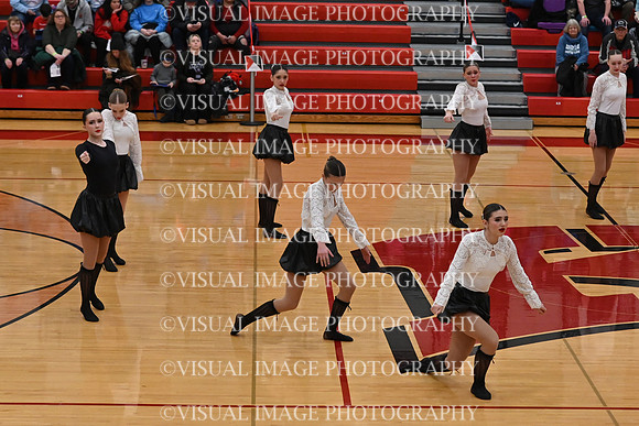 19_Cedarburg-Pom-And-Dance-Jr.-Bulldogs-Black_JT_1302