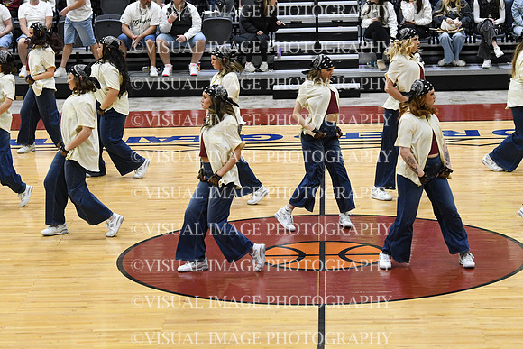 258_UW_Oshkosh_YP_5702