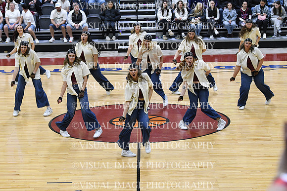 258_UW_Oshkosh_YP_5725