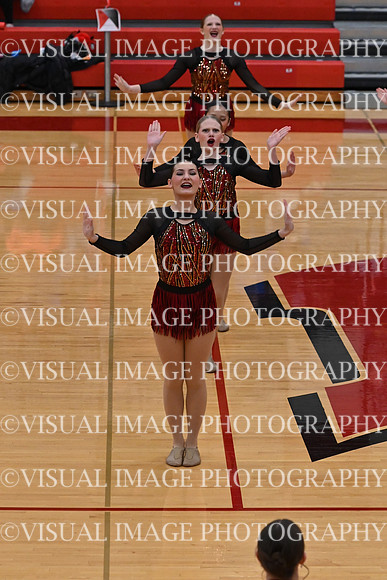 27_DC-Everest-Middle-School_Gold_JT_1748