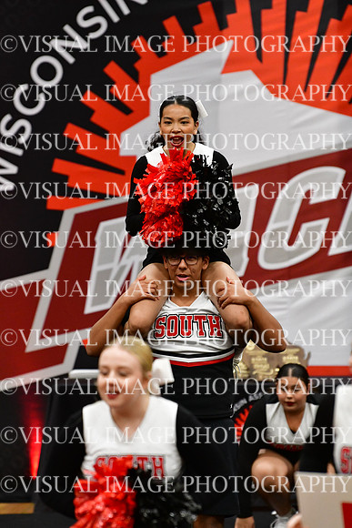 106WaukeshaSouth_JEM_CHEER_19287_20260110