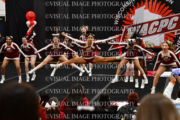 116MadisonLaFollette_JEM_CHEER_19806_20260110
