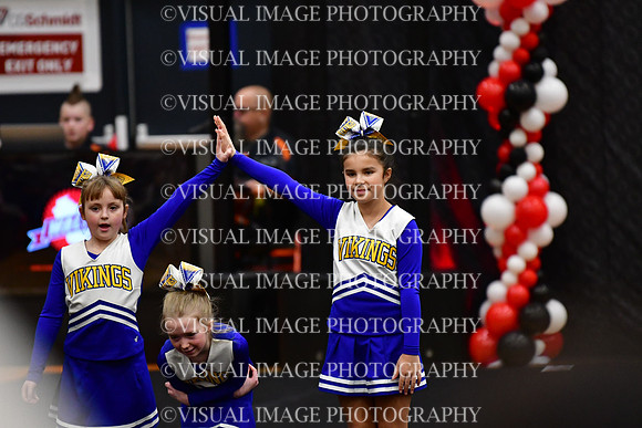 27NewBerlinWest_JEM_CHEER_1840_20260110