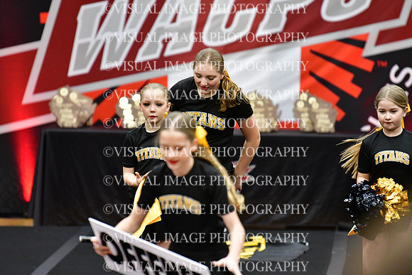87EastTroy_JEM_CHEER_19118_20260110