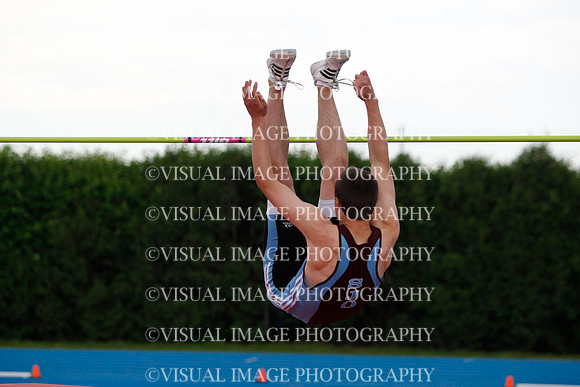 ILTK13_HJUMP_F1015