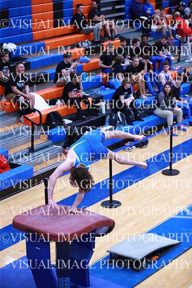 ILGYM23_VAULT_F0009