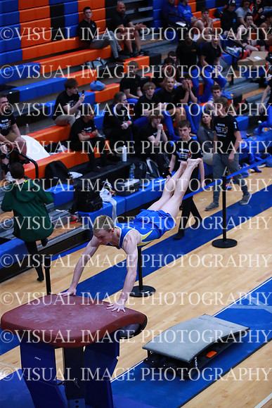 ILGYM23_VAULT_F0040