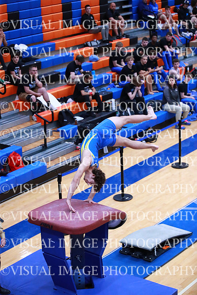 ILGYM23_VAULT_F0028