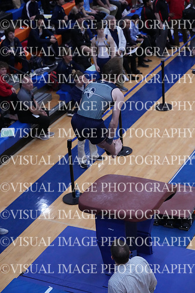 ILGYM23_VAULT_P0008